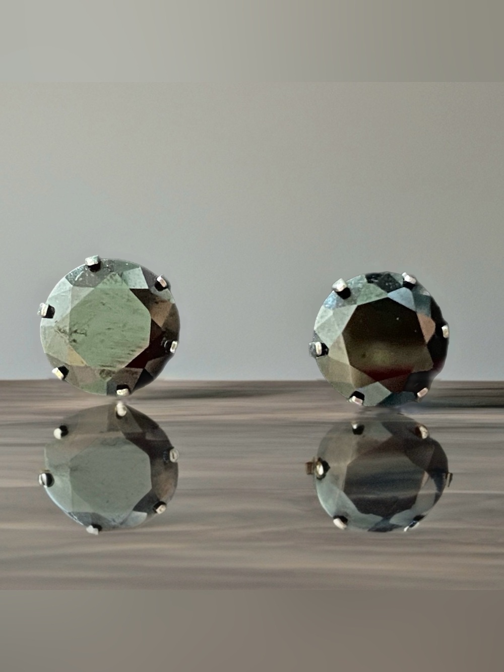 Faceted Round 8mm 6 Prongs Black Zirconia 316L Stud Earrings.
